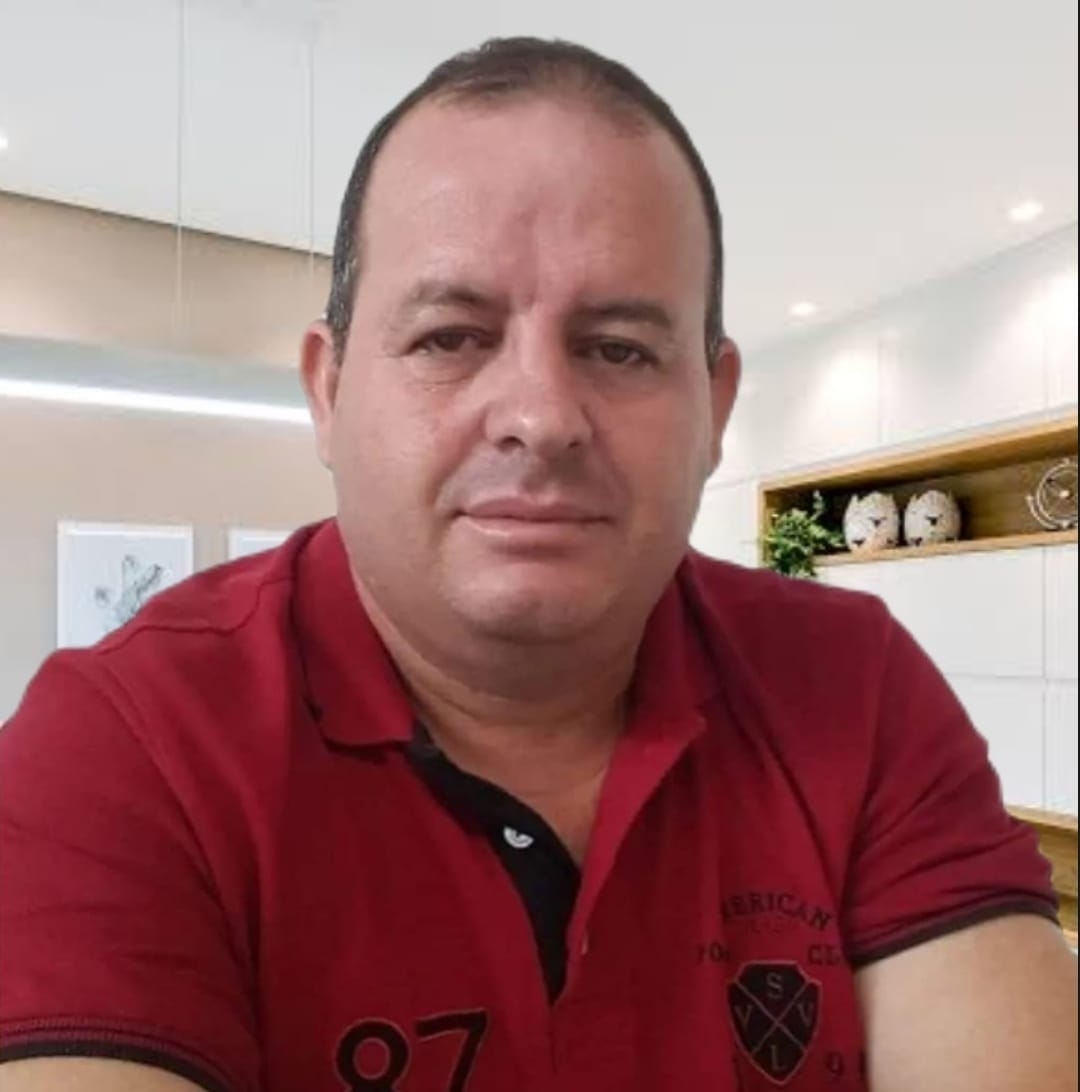 Retrato de Gonçalo Rocha, terapeuta TRG.
